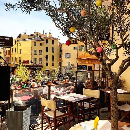 Le Clemenceau Apartment Hyeres Exterior photo