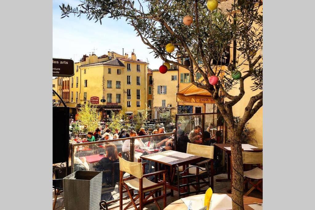 Apartment Le Clemenceau Hyeres