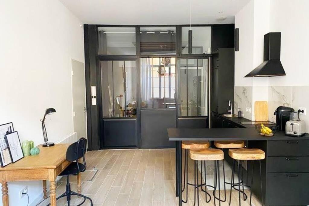 Le Clemenceau Apartment *